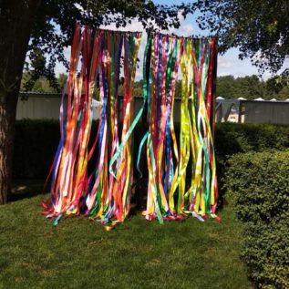 фотозона с лент