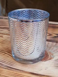 серебристый подсвечник