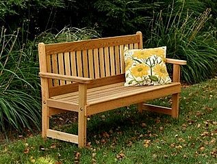 деревянная лавочка