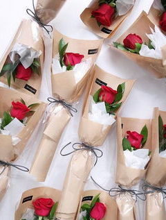 корпоративные букеты с роз