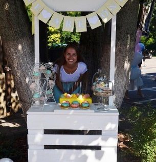 лимонадный столик