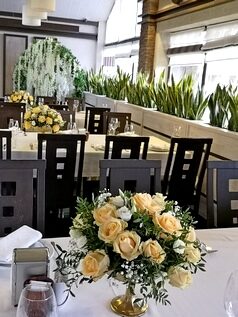 оформление живыми цветами