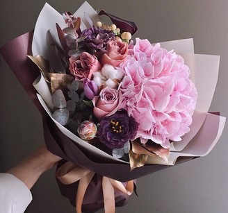 букет с гортензией